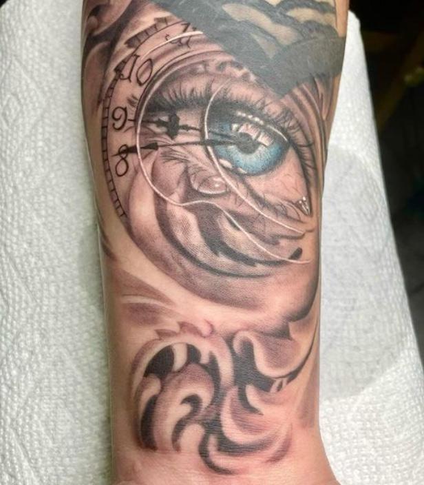 Tatoueur traditionnel Saint-Jean-sur-Richelieu